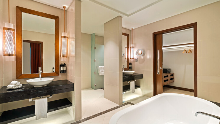 Rixos Marina Abu Dhabi